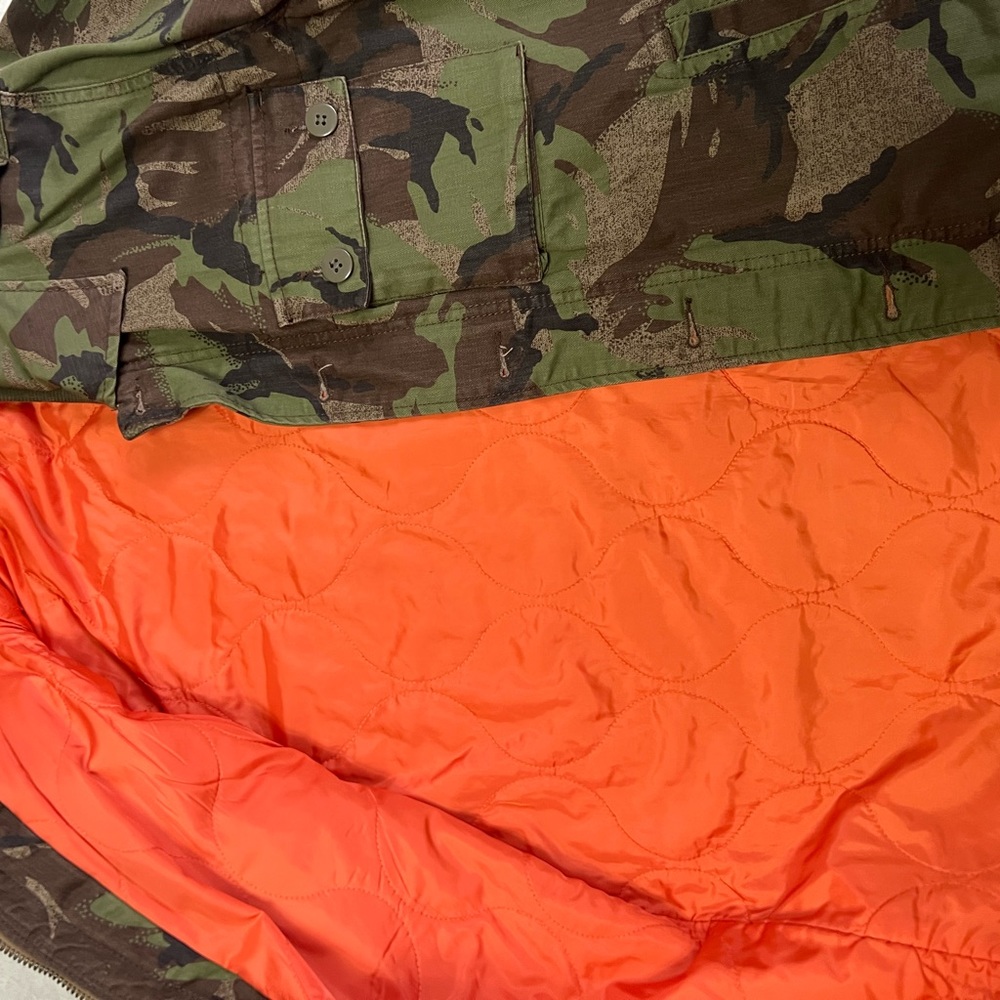 Abercrombie & Fitch Camo- Size Small - Picture 4 of 4